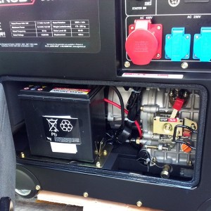 Дизельный генератор Genus DG6700RC-S (ATS)